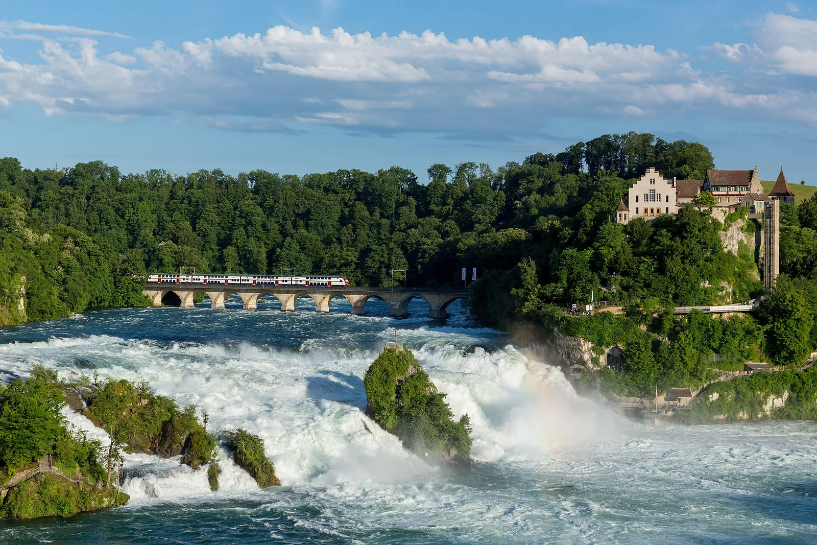 Essentiel · 3 Go · 30 jours -- eSIM Suisse